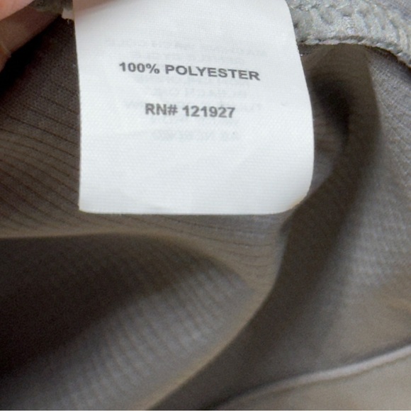 JOHNNIE-O Firestone Zip Vest Jacket in Steel Performance Gray Size Medium Golf - Picture 12 of 13